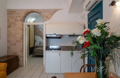 Ortona Apartment | Beautiful apartment for 4 guests with A/C, TV, balcony and pets allowed