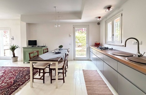 Camerano House | Beautiful apartment in Borgoparvo Countryvilla, between Sirolo and Numana