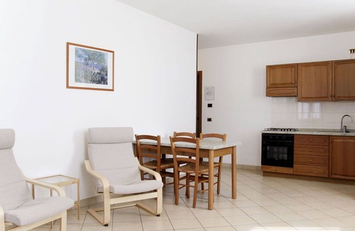 Bardolino Villa | Beautiful apartment in villa for 4 people with WIFI, pool, A/C and TV