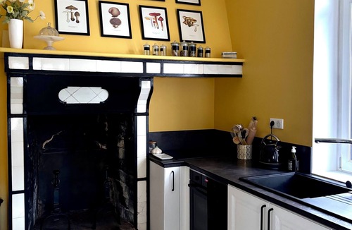 Compreignac House | Beautiful country house on the edge of a village, ideal for families!