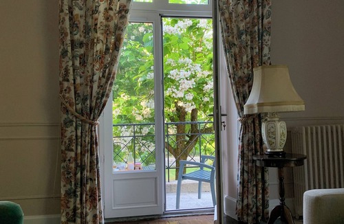Compreignac House | Beautiful country house on the edge of a village, ideal for families!