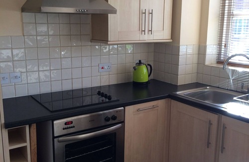 Grove Apartment | Beautiful Kingston apartment