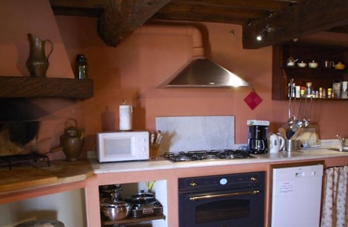 Cetona Villa | Beautiful house with pool. Sleeps 10. Cetona