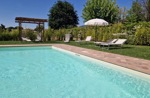 Castiglion Fiorentino Villa | Beautiful private villa for 6 guests with A/C, private pool, WIFI, TV and terrace, close to Cort.
