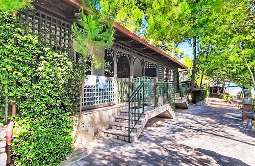 Vico del Gargano House | Beautiful private villa for 5 guests with pool, A/C, WIFI and terrace