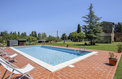 Monteriggioni Villa | Beautiful private villa with WIFI, private pool, TV, patio, pets allowed and panoramic view