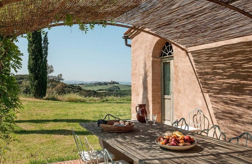 Camigliano Villa | Beautiful private villa for 18 people with private pool, WIFI, A/C, TV and panoramic view