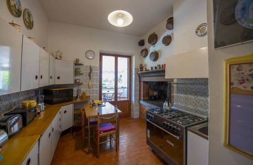 Corchiano Villa | Beautiful private villa for 10 people with WIFI, A/C, private pool, TV, terrace and pets allowed