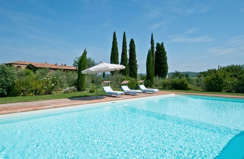 Argiano Villa | Beautiful private villa for 10 people with WIFI, private pool, A/C, TV and patio