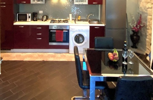 Sulmona Apartment | Beautiful Remodeled Apartment in Historic City Center Minutes From Everything