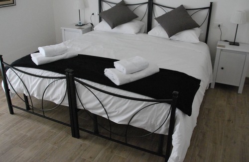 Casoli Apartment | Beautiful Spacious Apartment with shared swimming pool