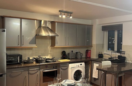 Isle of Dogs Apartment | Beautiful view Apt Near Canary Wharf