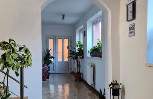 Zarnesti Bed & Breakfast | Bed and breakfast ∙ 2 guests