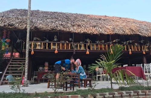 Cat Hai House | Bee Lucky Homestay