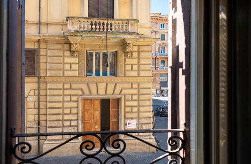 Rione XI Sant'Angelo Apartment | Bella Elena apartment - Jewish Ghetto