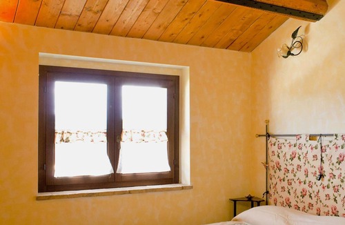 San Severino Marche Villa | Belvilla by OYO Casale Dei Gelsi
