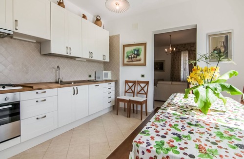 Montedinove House | Belvilla by OYO La Collina