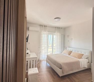 Rione Sanita Apartment | Betti Holiday House - Naples Center - Casa Vacanze - Napoli Centro - Rione Sanità