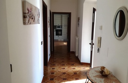 Colfelice Apartment | Between (Rome, Tivoli Fountain, Pompeii, Caserta Palace, Capri, Sorrento)