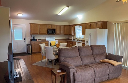 Big Stone City Cabin | Big Stone Lake views and next door access to public boat ramp.