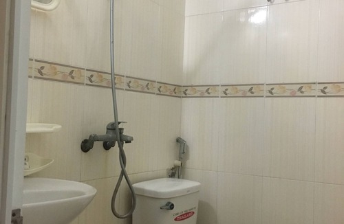 Cat Hai House | Black Pearl Cat Ba Hostel