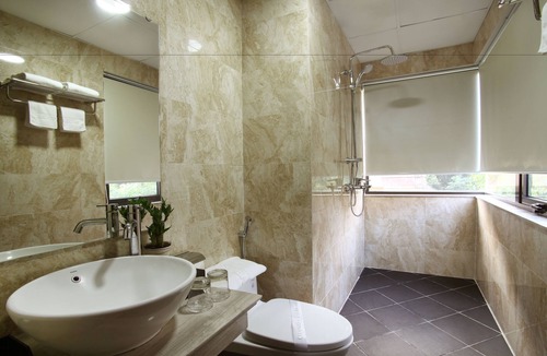 Nghia Đo Hotel | Blue Pearl West Hotel