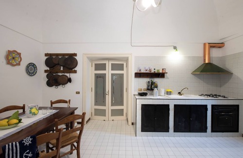 Pogerola House | Blue terrace Amalfi- accommodation with terrace to experience an unforgettable vacation