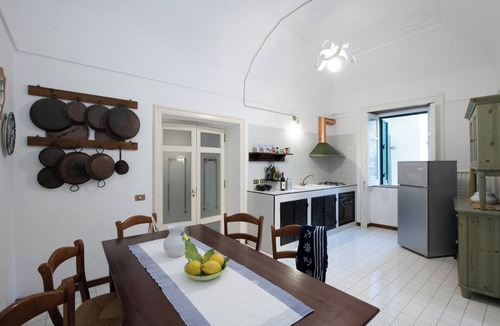 Pogerola House | Blue terrace Amalfi- accommodation with terrace to experience an unforgettable vacation