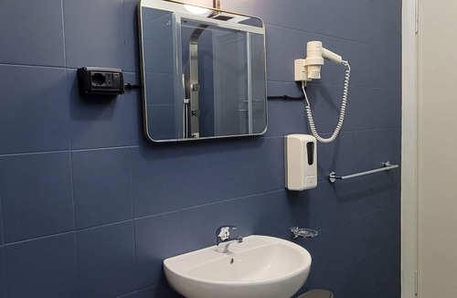 Zona LIII Tomba di Nerone Apartment | BnB Rooms And Comfort