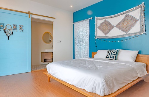 Cam Chau Apartment | Bohemian apartment - River and garden view