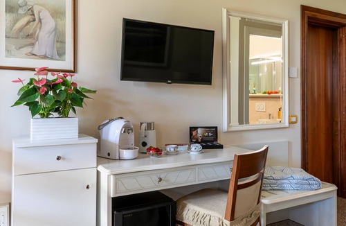 Mussolente Apartment | Borgo Tabari Mondrian