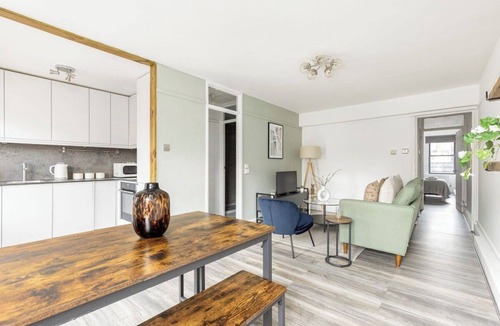 Vincent Square Apartment | Boutique 1BR Pimlico | 1 Min to Tube | Zone 1