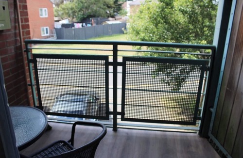 Alibon Apartment | Bowery Apartment - 2 Bedrooms 1st Floor