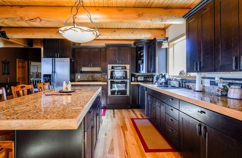 Lead Cabin | Breathtaking Views Overlooking Spearfish Canyon on 4 Acres close to Trails! H