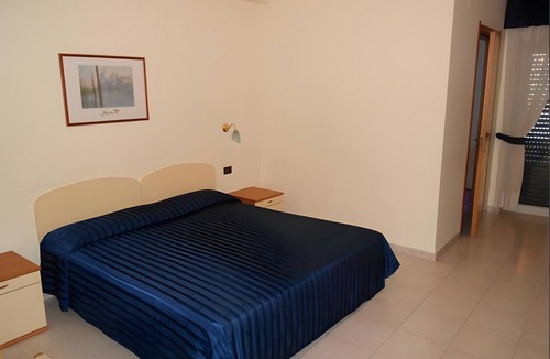 Monte Sant'Angelo Bed & Breakfast | Bright B&B with Sea View Balcony - 348 - Santangelo - Pool