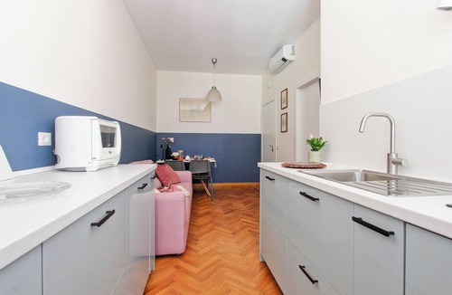 Gianicolo Apartment | Bright house in Monteverde CIN IT058091C2CHPH36ZW