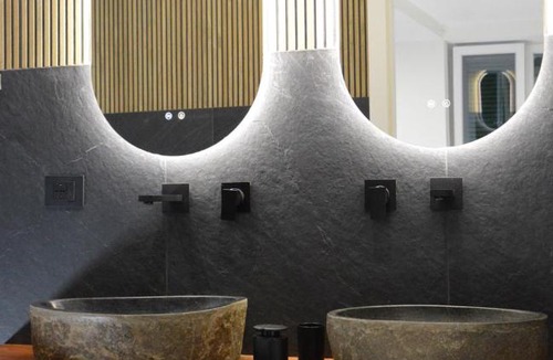 Quartieri Spagnoli Apartment | Busso - Il Basso di Lusso