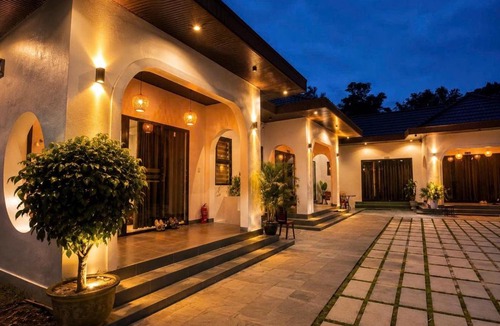 Co To Hotel | Cô Tô Luna Homestay