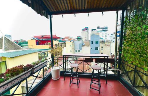 Hanoi Backpacker Quarter Apartment | Căn hộ 3 tầng 2 phòng ngủ