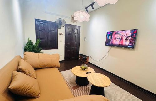 Hanoi Backpacker Quarter Apartment | Căn hộ 3 tầng 2 phòng ngủ