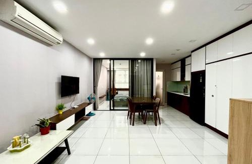 Tan Binh Apartment | Căn hộ cao cấp 2 Giường 1 WC, 57 m2, gần sân bay Tân Sơn Nhất
