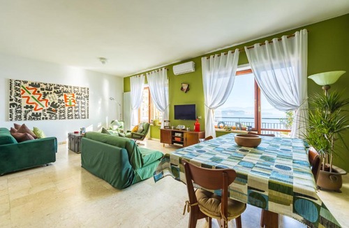 Posillipo Apartment | CaHouse