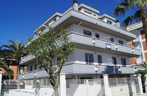Porto d'Ascoli Apartment | Cala Luna by Interhome