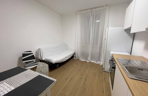 Prenestino-Centocelle Apartment | CameliaHouse Modern two-room apartment -45 m² 4 beds