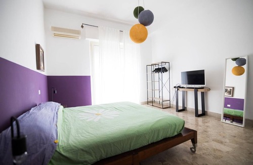 Reggio Calabria Bed & Breakfast | Camera con bagno in centro città