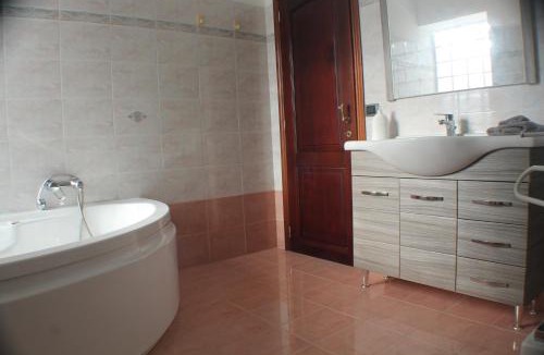 Centro Giano Apartment | Camera confortevole tra Roma e Ostia