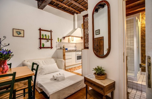 Rione VI Parione Apartment | Campo dè Fiori Eleonorhouse