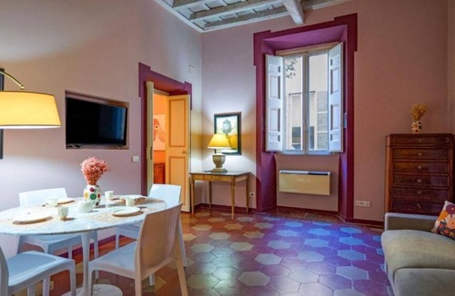 Rione VII Regola Apartment | CAMPO DE' FIORI PINKY HOUSE