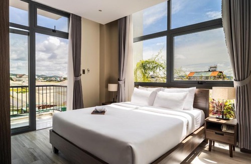 Phuong Hotel | Canary Dalat Hotel