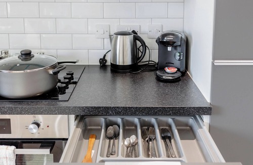 Island Gardens Apartment | Canary Wharf Larger Groups 3Bedrooms 2Bathrooms Spacious Apartments